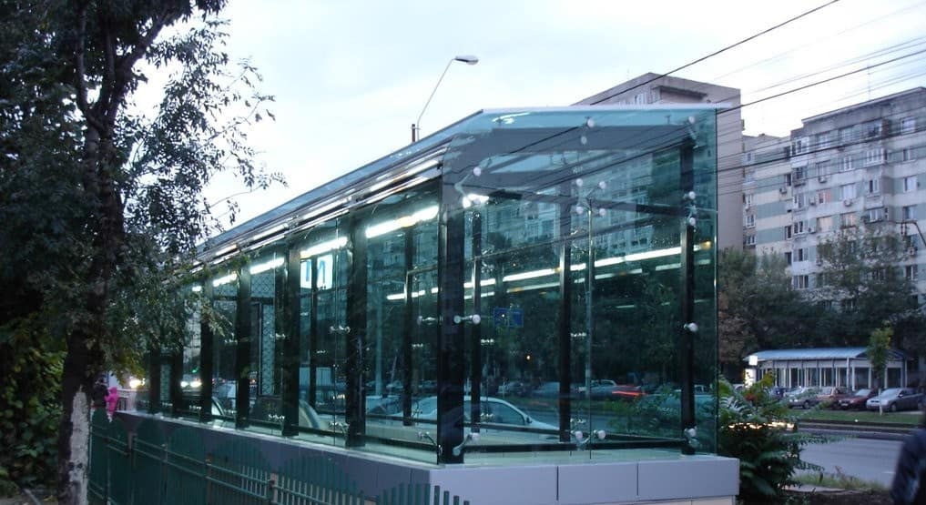 Policarbonat Compact, Pret policarbonat compact, Statie Metrorex Bucuresti