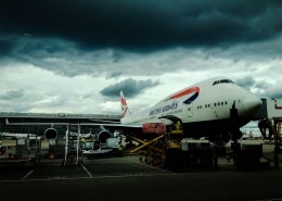 PARCARI PENTRU AEROPORTURI
