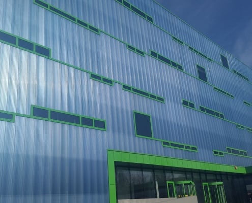 Incuboxx - o cladire altfel in Romania, poliacrbonat modular