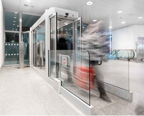 FlipFlow, usi securizate, usi acces controlat, usi control acces, Record Romania, usi automate aeroporturi