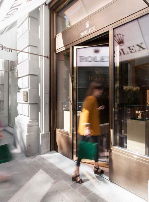 Usi batante automate, Record, automatizari usi batante