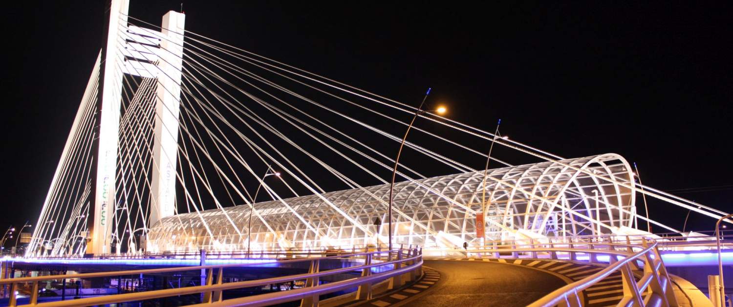 Aeroporturi și gări