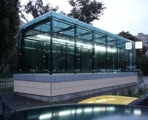 Statie Metrorex, policarbonat, policarbonat compact