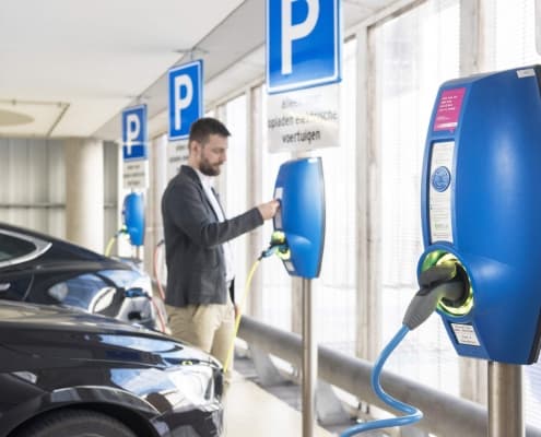 Ev-box, solutii incarcare automobile electrice, statii incarcare electrice, masini electrice