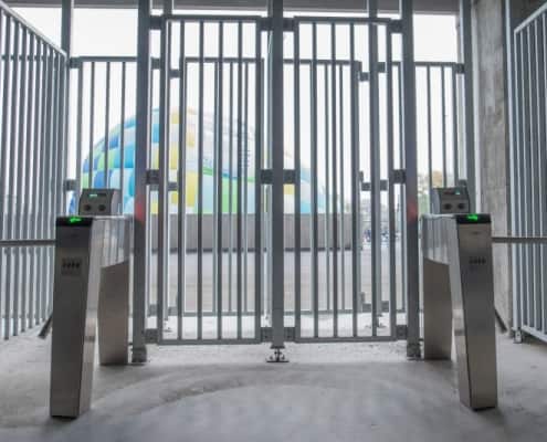 Accesul în noul stadion din Craiova prin scanarea biletului - sistem de ticketing