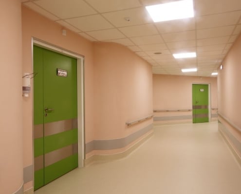Spitalul Gomoiu, Kadra, usi spital, usi automate