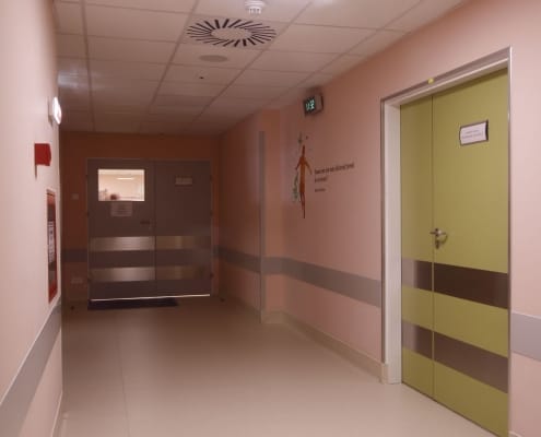 Spitalul Gomoiu, Kadra, usi spital, usi automate