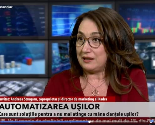 Care sunt soluțiile pentru a nu mai atinge cu mâna clanțele ușilor?