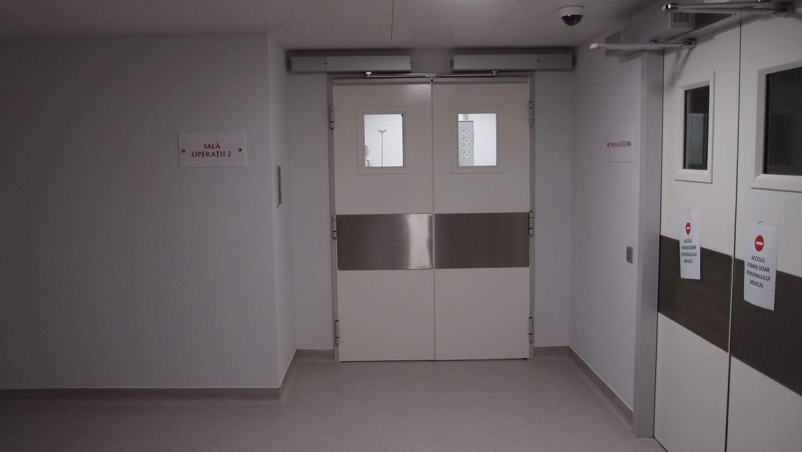 Uși de spital rezistente la foc, usi metalice rezistente la foc