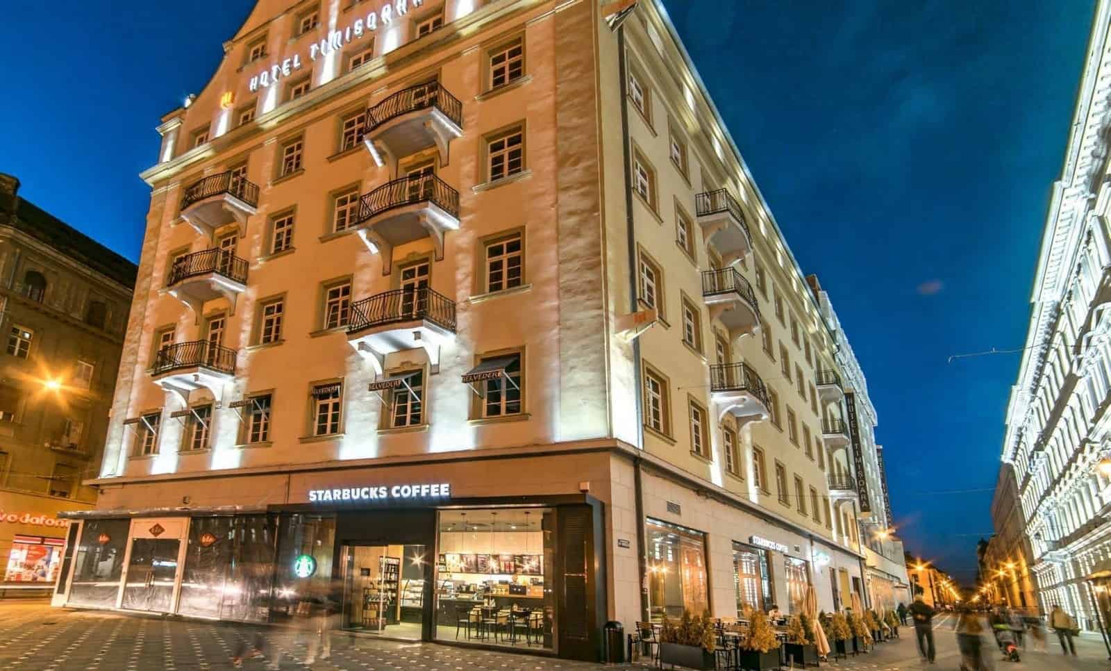 Usi automate magazin usa automata culisanta RECORD pentru Starbucks Timisoara un plus de eleganta oferit de usile producatorului elvetian Record.
