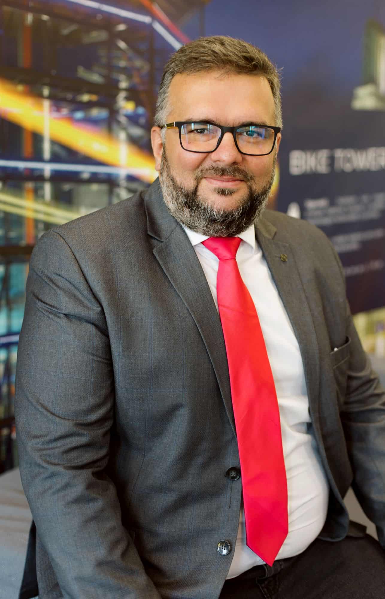 Octavian Fanea CEO KADRA