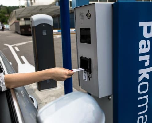 Sistem automat de management al parcarii