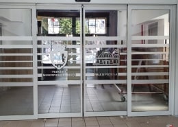 Accesul in Hala Centrala din Ploiesti se face elegant sigur si rapid cu usile de la KADRA