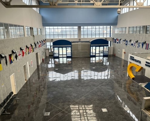 Modernizare Portul Constanta Usi culisante automate cu breakout pentru modernizarea terminalului de pasageri din portul Constanta Usi culisante automate Kadra 6