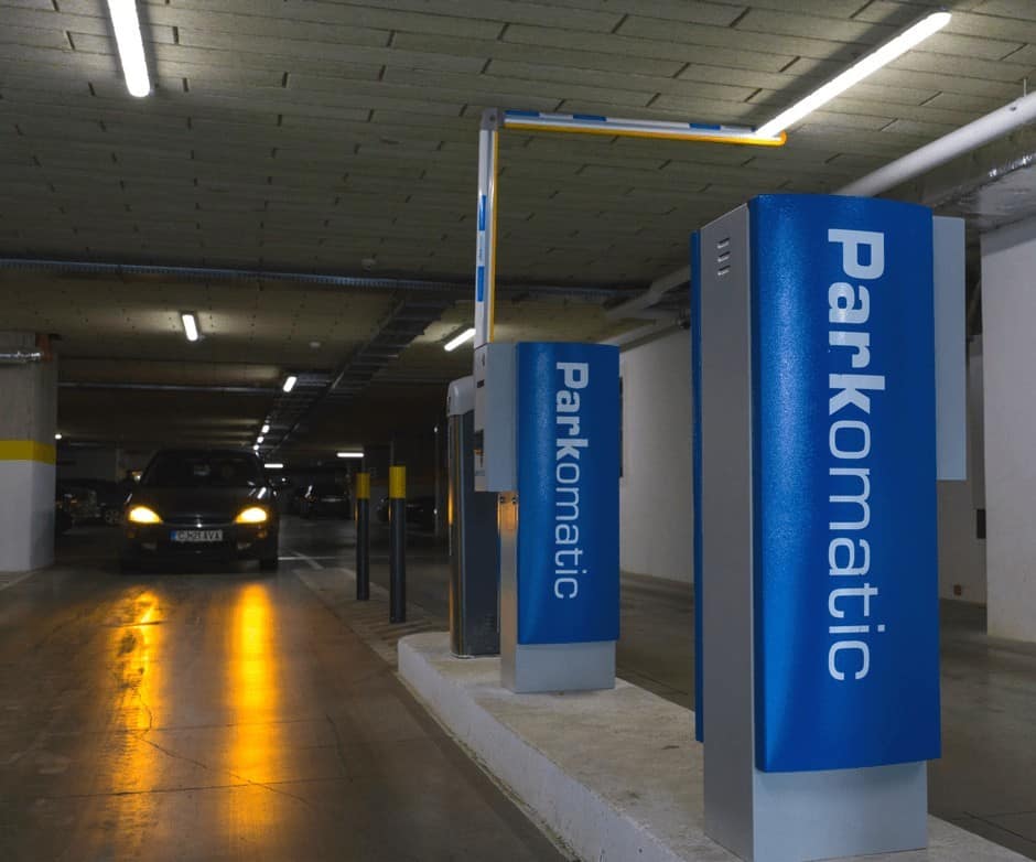 1 smart parking - Terminale intrare-iesire intr-o parcare automata