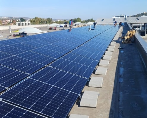 KADRA face încă un pas către un viitor mai sustenabil și trece la energie verde pentru sediul din Cluj